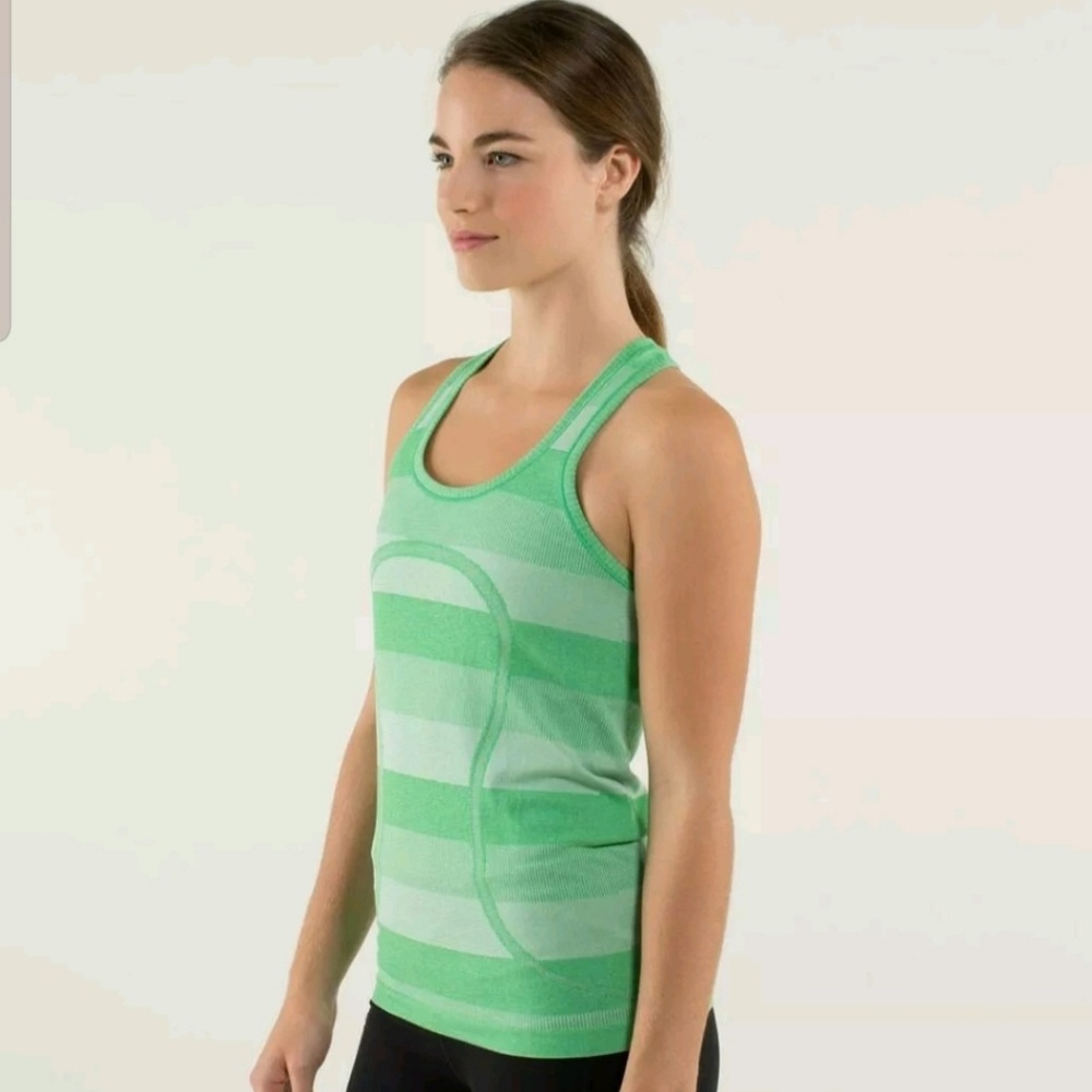 Lululemon Swift Tech tank